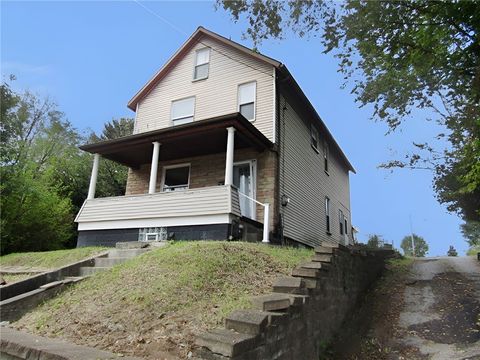 721 Morgan St Brackenridge PA 15014