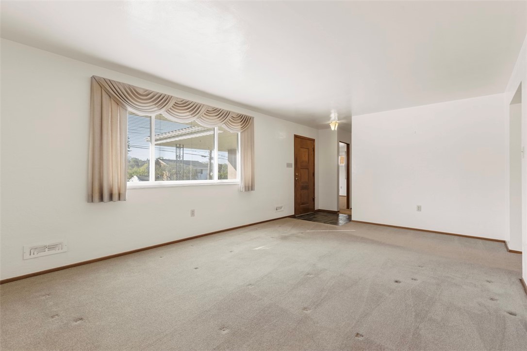 Crafton Heights, Pennsylvania 15220, United States, 3 Bedrooms Bedrooms, ,2 BathroomsBathrooms,Residential,Contingent,119385