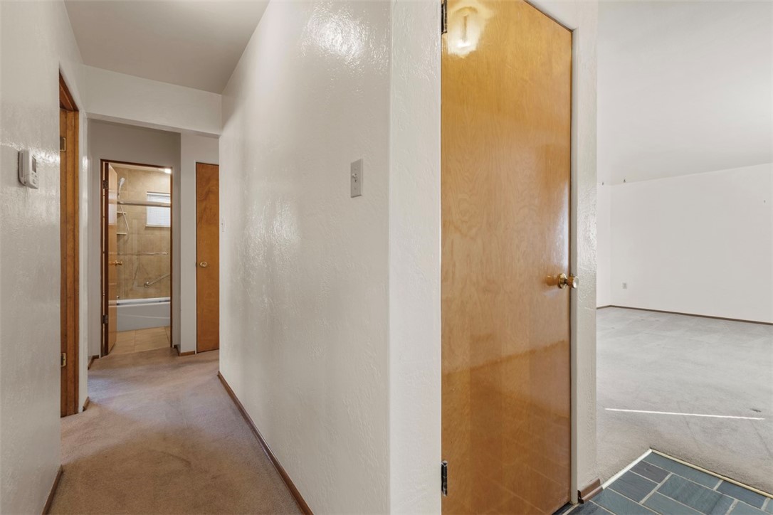 Crafton Heights, Pennsylvania 15220, United States, 3 Bedrooms Bedrooms, ,2 BathroomsBathrooms,Residential,Contingent,119385