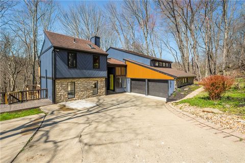 2635 Woodmont Ln Franklin Park PA 15090