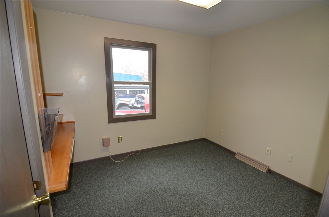 Twp Of But SW, Pennsylvania 16001, United States, 9 Bedrooms Bedrooms, ,1 BathroomBathrooms,Residential,Active,14141