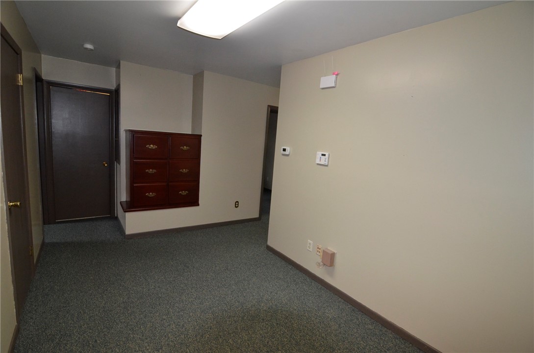 Twp Of But SW, Pennsylvania 16001, United States, 9 Bedrooms Bedrooms, ,1 BathroomBathrooms,Residential,Active,14141