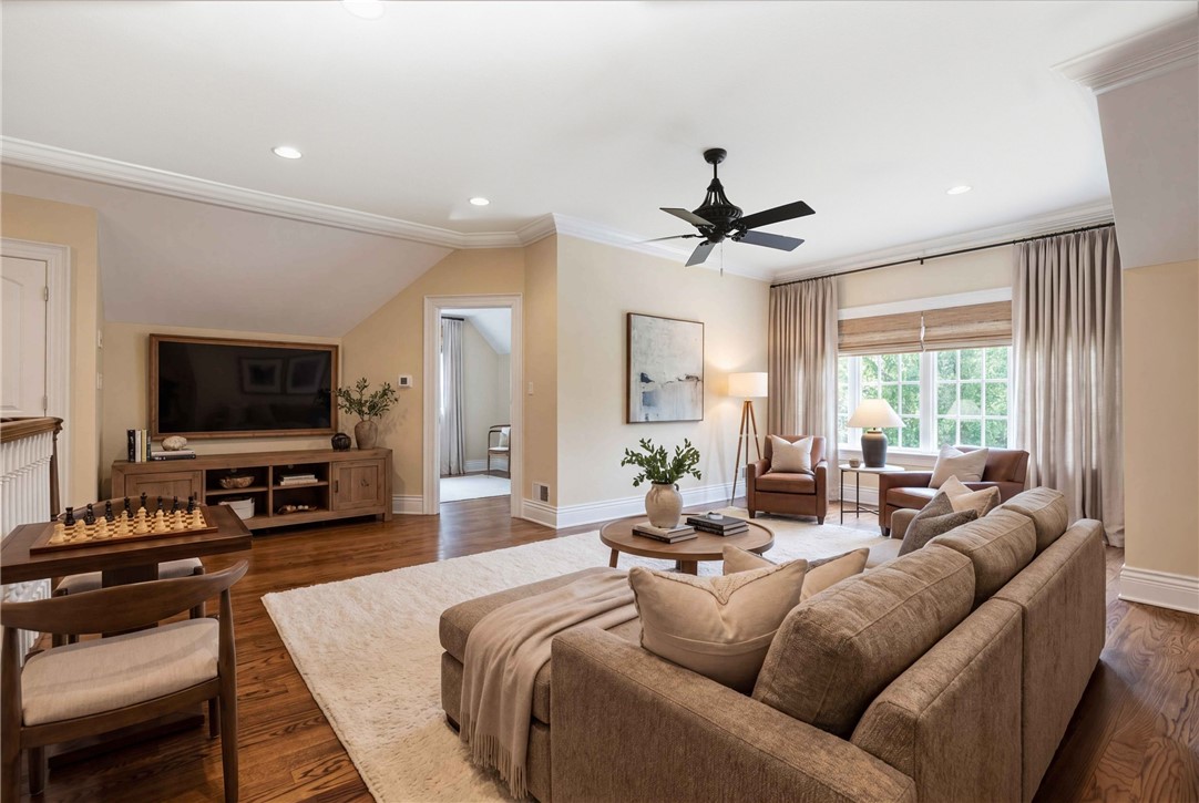 Gibsonia, Pennsylvania, 15044, United States, 4 Bedrooms Bedrooms, ,6 BathroomsBathrooms,Residential,Active,2042197