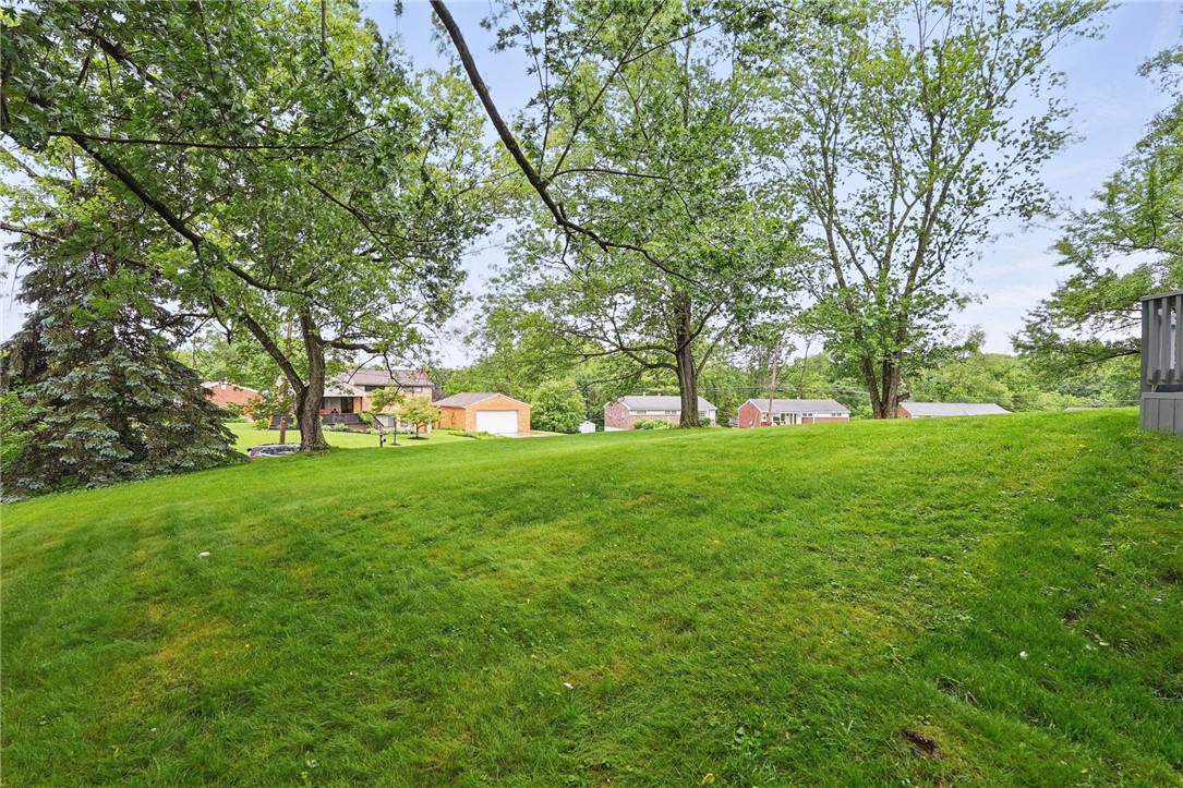 244 Burch Dr Dr, Coraopolis, Pennsylvania image 29