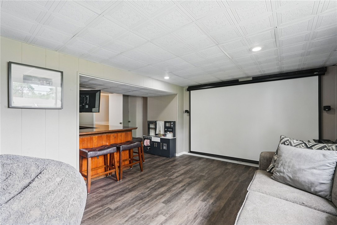 244 Burch Dr Dr, Coraopolis, Pennsylvania image 21
