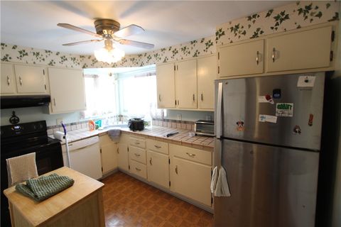 Photo of 1417 Jefferson Heights Rd, Wilkins Twp, PA 15235 (MLS # 1733146)