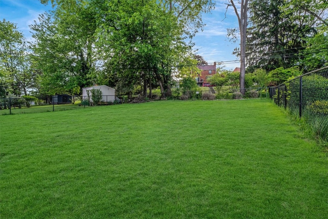 5222 Fieldcrest Drive Dr, Whitehall, Pennsylvania image 17