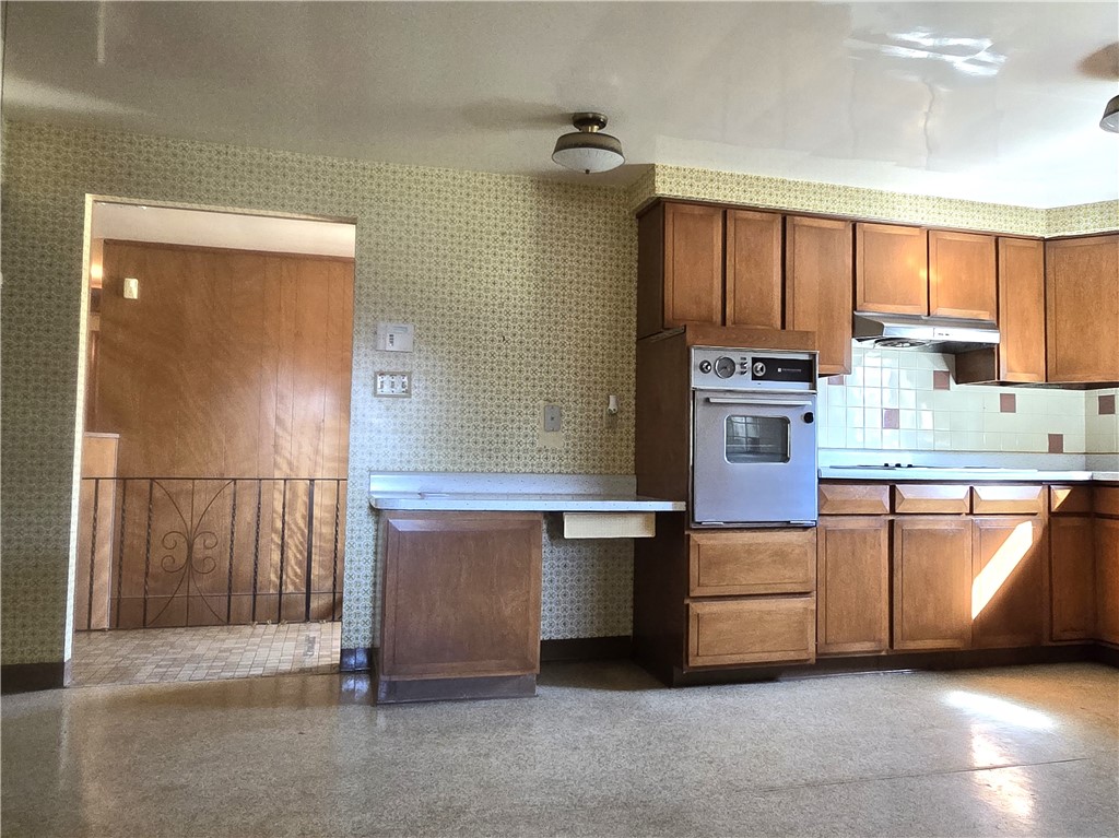 Penn Twp - But, Pennsylvania 16002, United States, ,Commercial,Active,83657