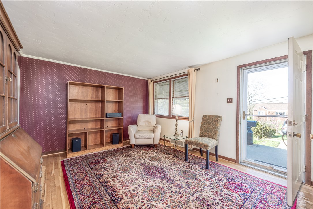 549 Chessbriar Drive Dr, Bethel Park, Pennsylvania image 3
