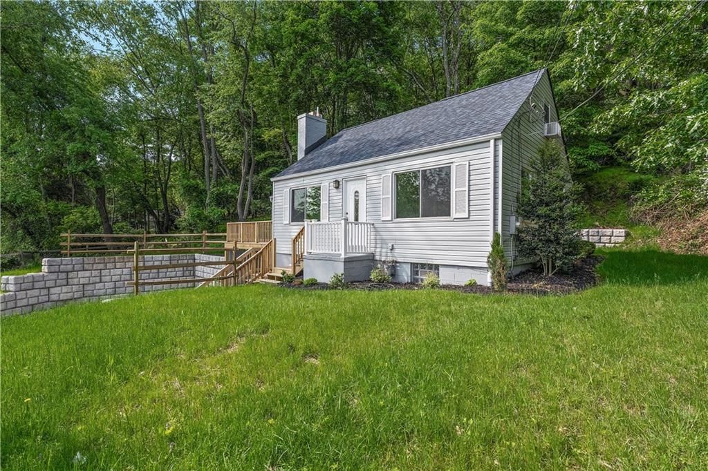 190 Pine Creek Road