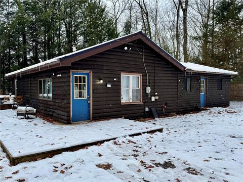 Photo of 237 Mason St, Kennerdell, PA 16374 (MLS # 1732937)