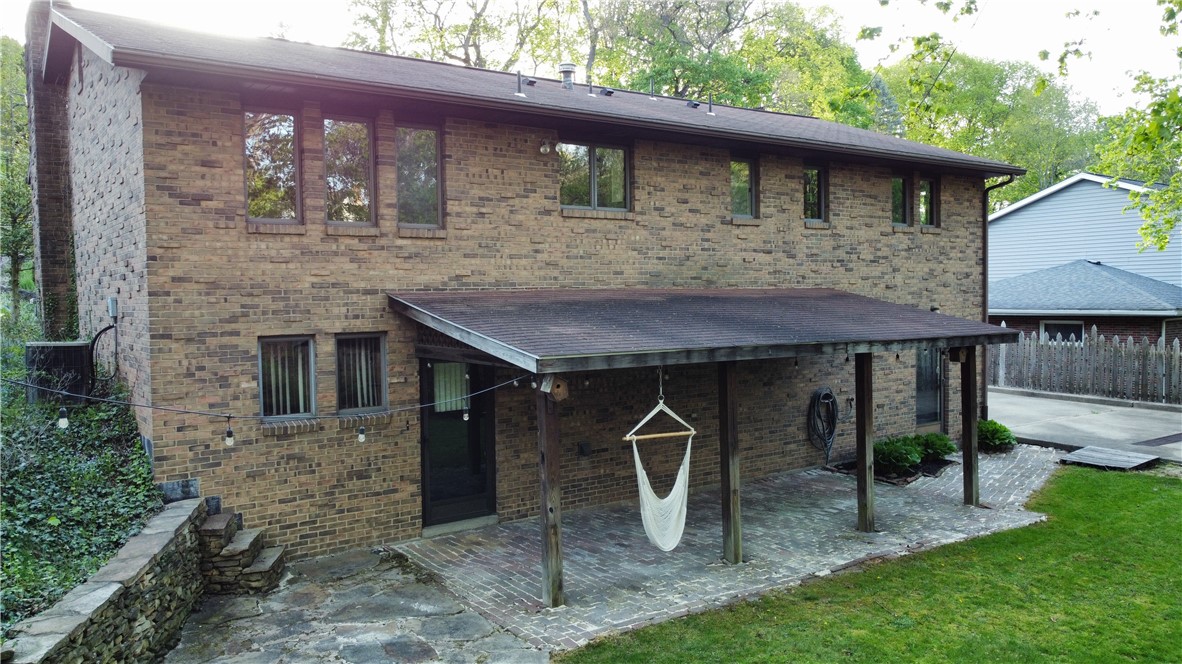 457 Brown Avenue