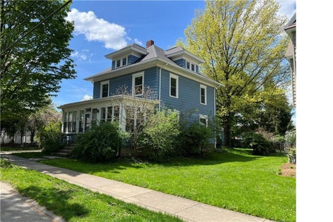 Photo for 27 S Pearl St