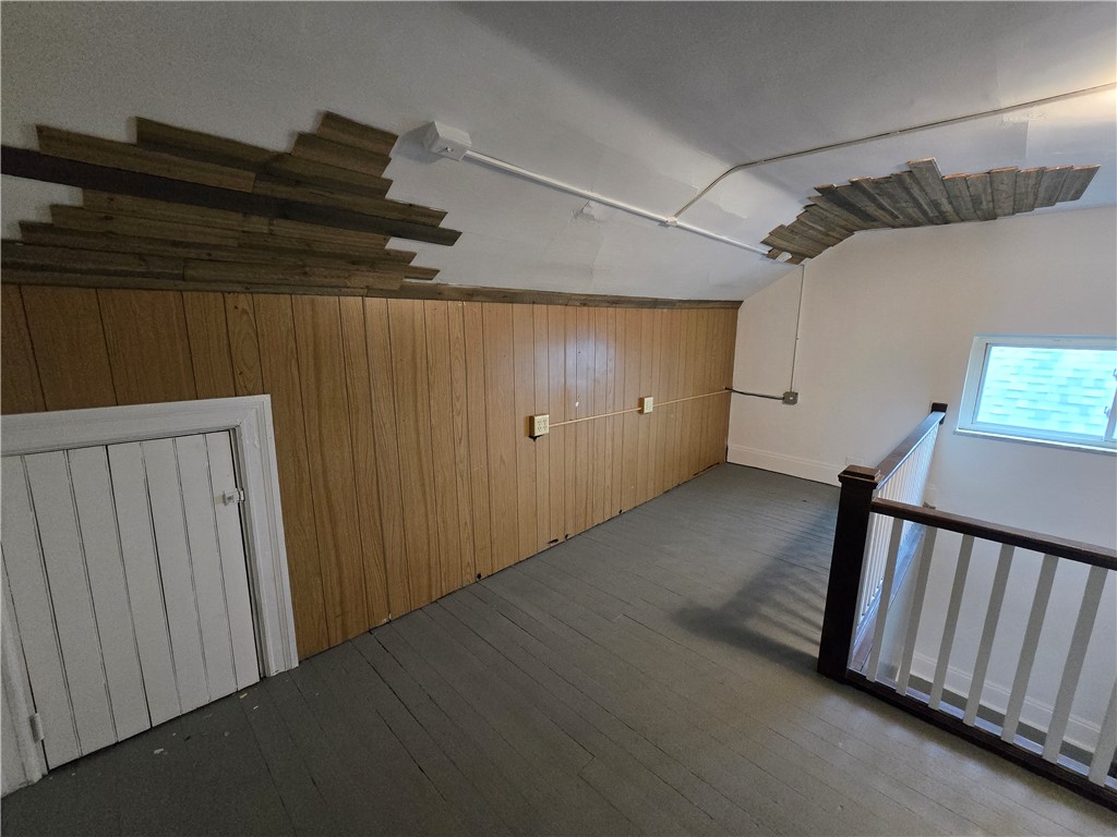 Dormont, Pennsylvania 15216, United States, 3 Bedrooms Bedrooms, ,1 BathroomBathrooms,Residential,Active,253087