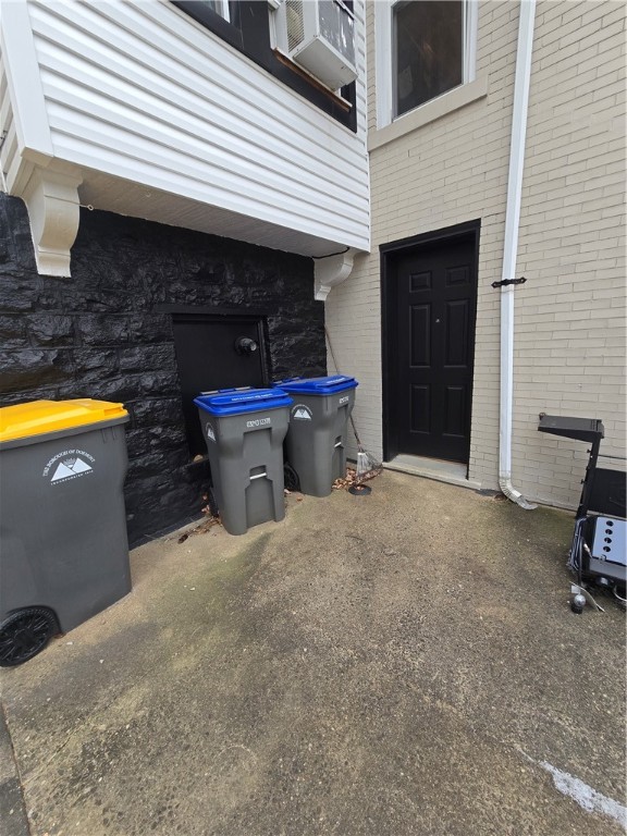 Dormont, Pennsylvania 15216, United States, 3 Bedrooms Bedrooms, ,1 BathroomBathrooms,Residential,Active,253087