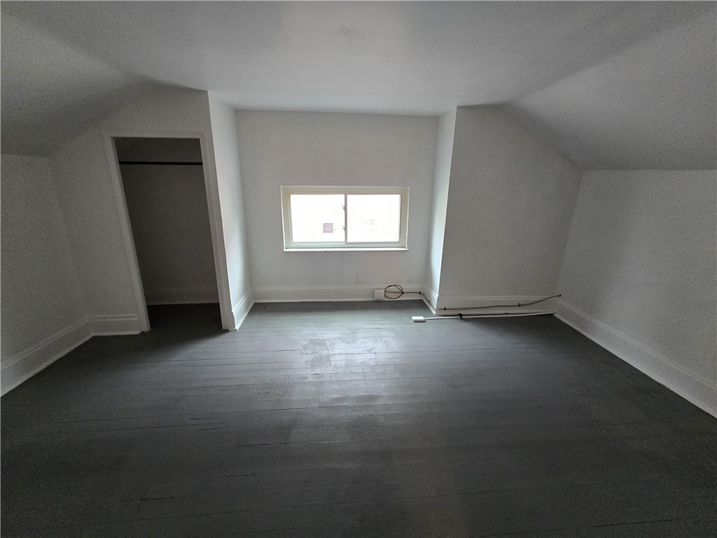 Dormont, Pennsylvania 15216, United States, 3 Bedrooms Bedrooms, ,1 BathroomBathrooms,Residential,Active,253087