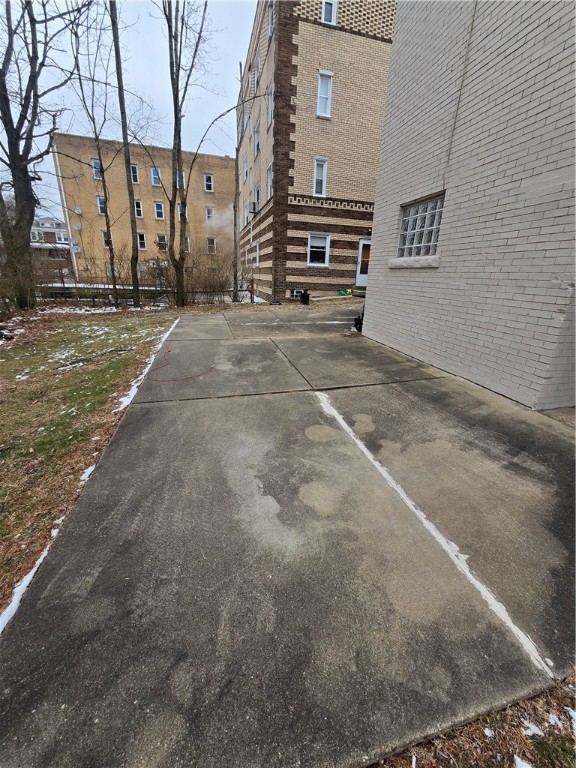 Dormont, Pennsylvania 15216, United States, 3 Bedrooms Bedrooms, ,1 BathroomBathrooms,Residential,Active,253087