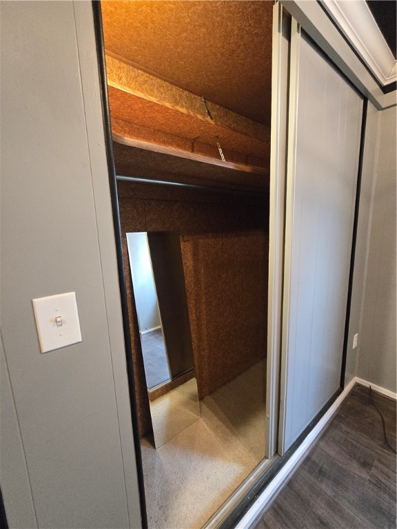 Dormont, Pennsylvania 15216, United States, 3 Bedrooms Bedrooms, ,1 BathroomBathrooms,Residential,Active,253087