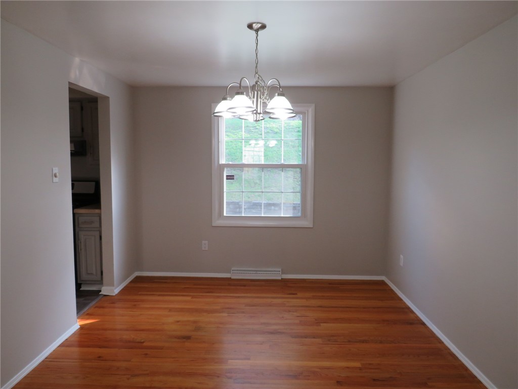 579 Clifton Rd, Bethel Park, Pennsylvania image 5