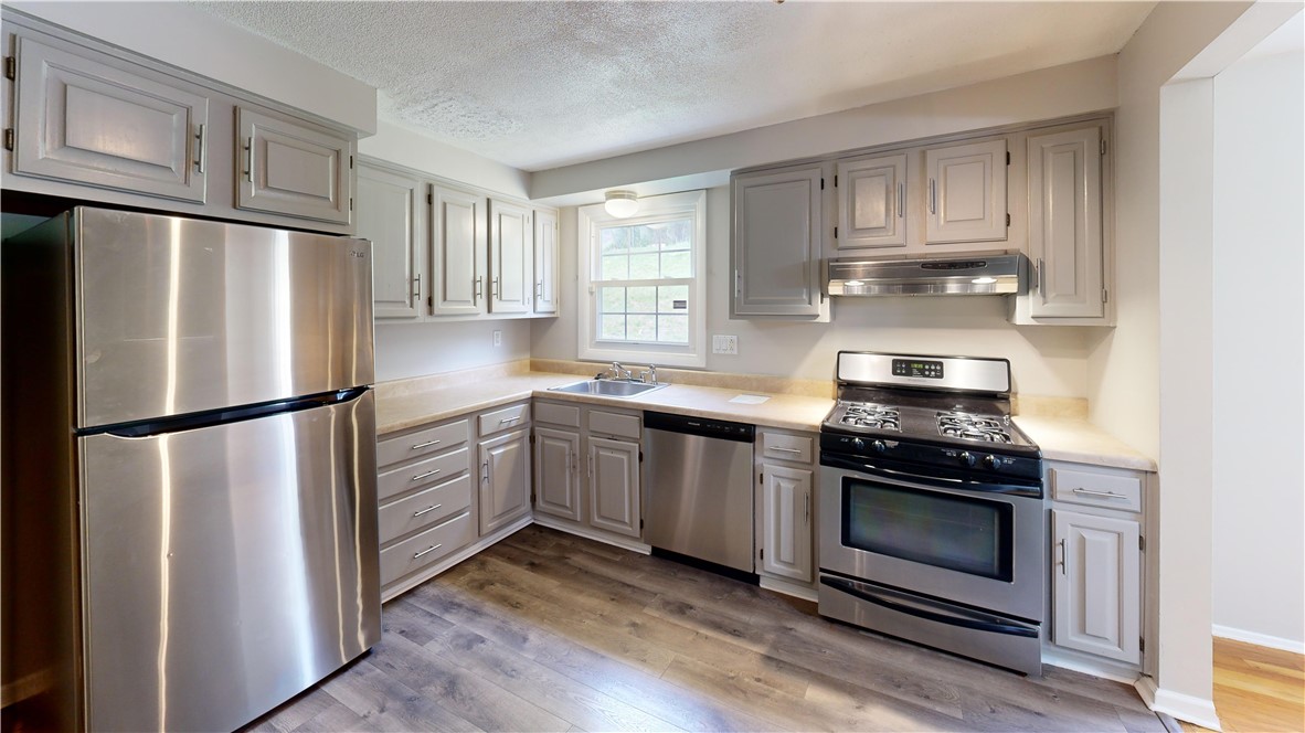 579 Clifton Rd, Bethel Park, Pennsylvania image 17