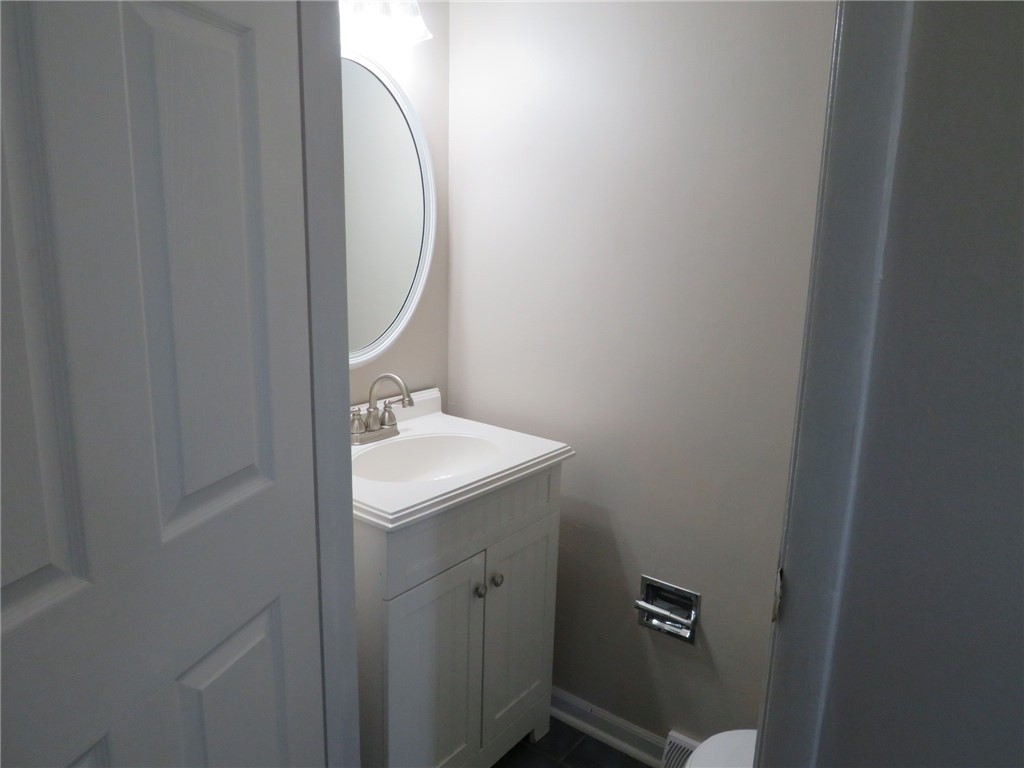 579 Clifton Rd, Bethel Park, Pennsylvania image 8