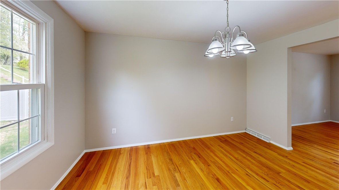 579 Clifton Rd, Bethel Park, Pennsylvania image 14