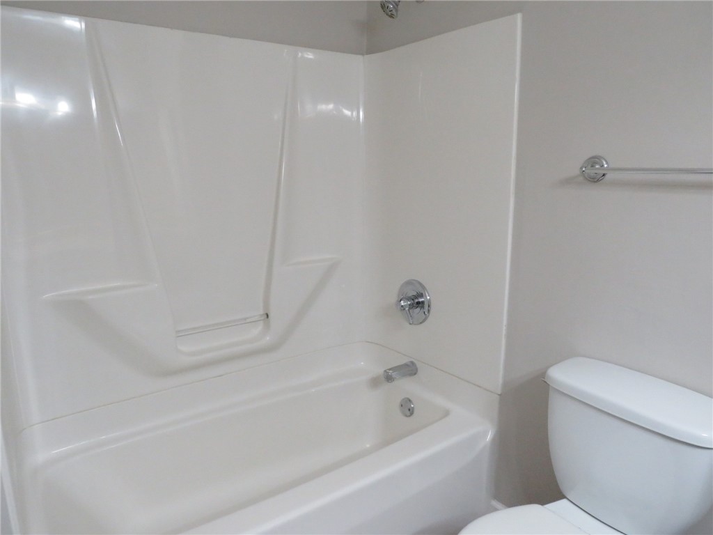 579 Clifton Rd, Bethel Park, Pennsylvania image 15