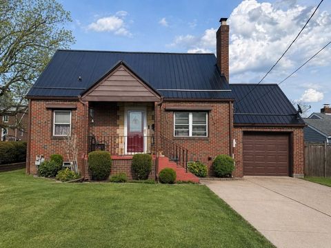 Homes For Sale - 510 Haig St St<br/> Ellwood City, PA 16117