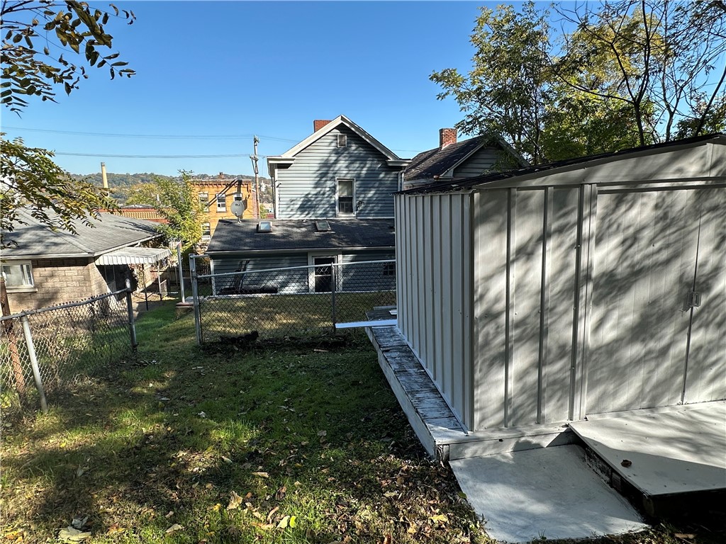 1447 W Fleming Avenue Ave, McKees Rocks, Kentucky image 9