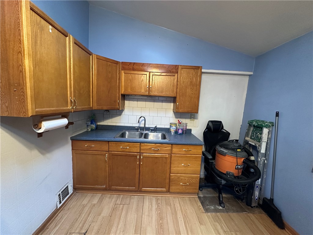 1447 W Fleming Avenue Ave, McKees Rocks, Kentucky image 11