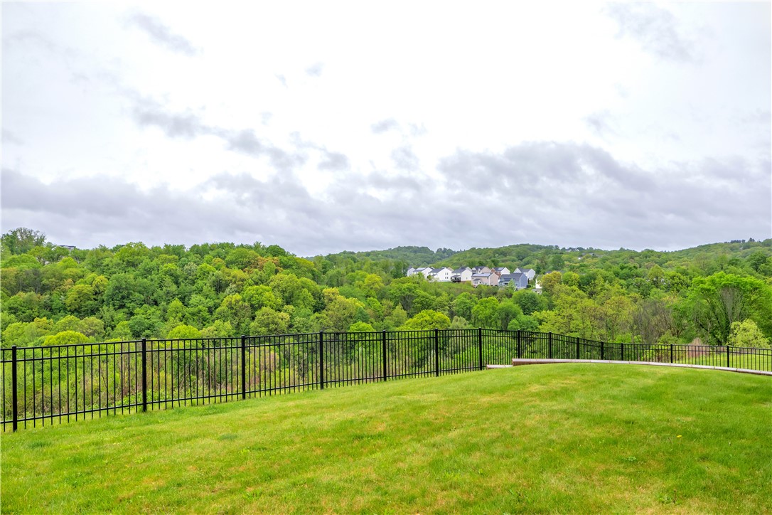 119 Buckingham Dr