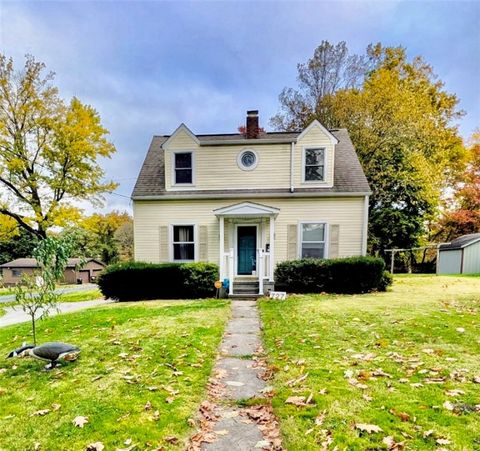 727 Terrace Ave Grove City Boro PA 16127