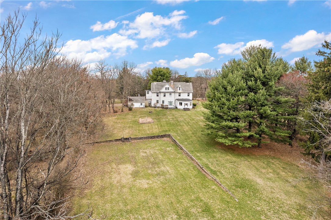 859 Blackburn Rd
