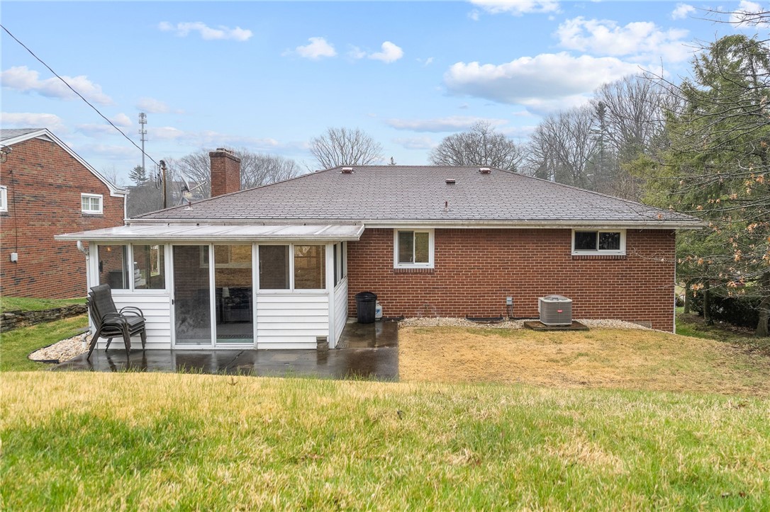 4358 E Barlind Dr Dr, Whitehall, Pennsylvania image 30