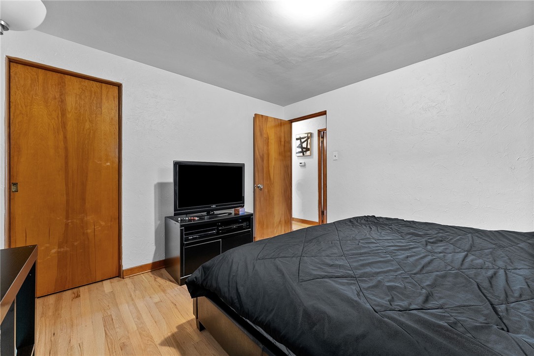 4358 E Barlind Dr Dr, Whitehall, Pennsylvania image 22