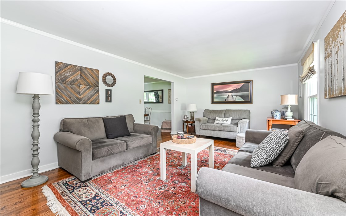 Shaler, Pennsylvania 15101, United States, 4 Bedrooms Bedrooms, ,3 BathroomsBathrooms,Residential,Active,170109