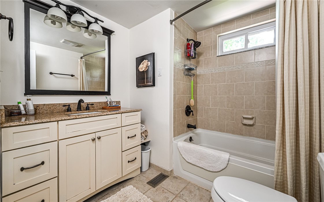 Shaler, Pennsylvania 15101, United States, 4 Bedrooms Bedrooms, ,3 BathroomsBathrooms,Residential,Active,170109