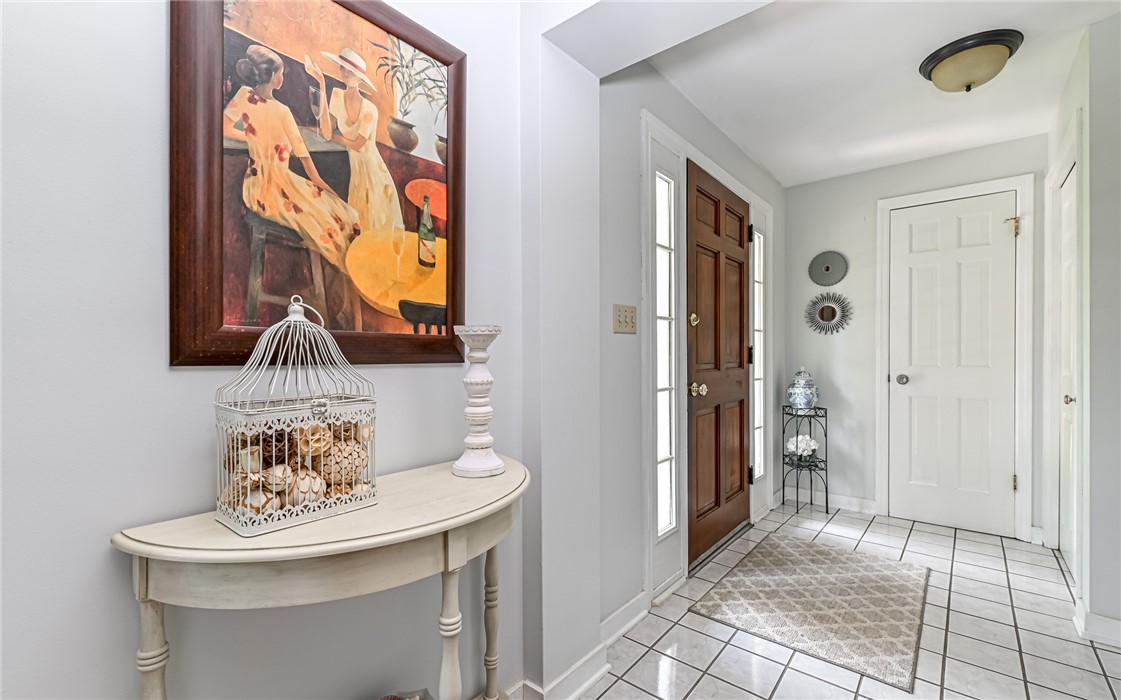 Shaler, Pennsylvania 15101, United States, 4 Bedrooms Bedrooms, ,3 BathroomsBathrooms,Residential,Active,170109