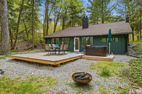 2589 Beechwood