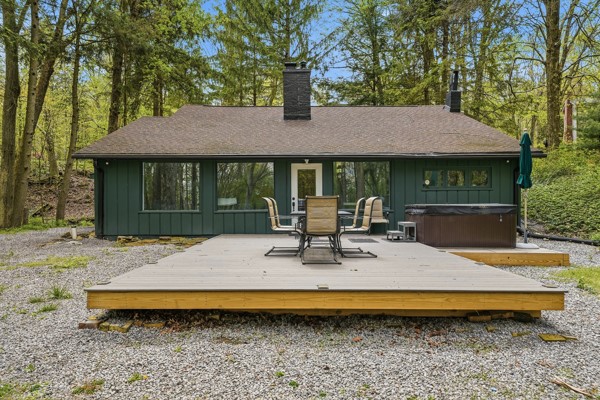 2589 Beechwood