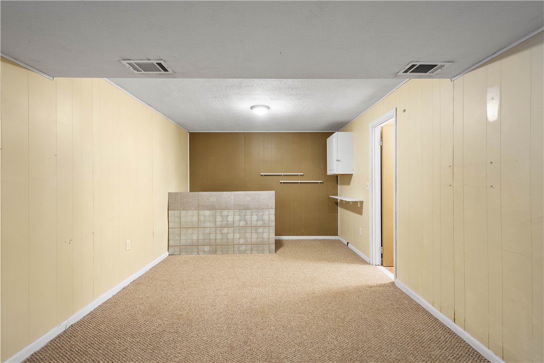 1064 Glen Oak Dr Dr, Bethel Park, Pennsylvania image 32