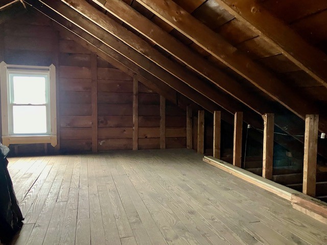 Westmont Hilltop School District, Pennsylvania 15905, United States, 2 Bedrooms Bedrooms, ,1 BathroomBathrooms,Residential,Pending,7744