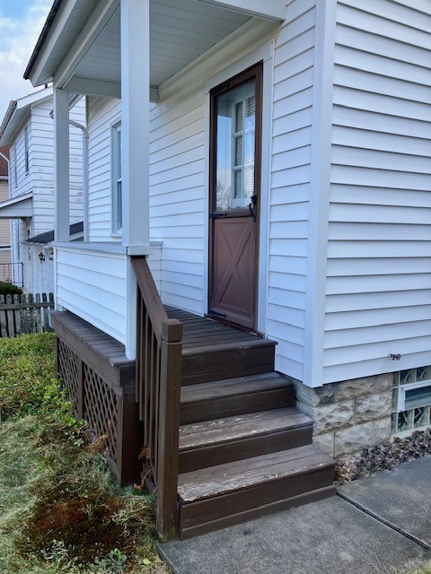 Westmont Hilltop School District, Pennsylvania 15905, United States, 2 Bedrooms Bedrooms, ,1 BathroomBathrooms,Residential,Pending,7744