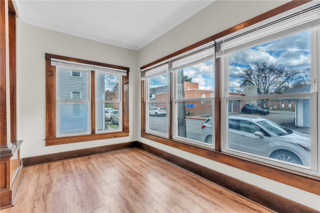 Evans City Boro, Pennsylvania 16033, United States, 2 Bedrooms Bedrooms, ,1 BathroomBathrooms,Residential,Active,16700