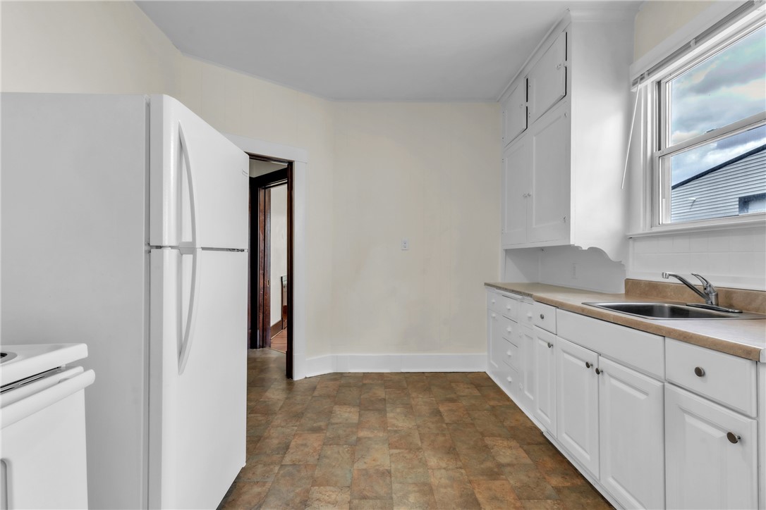 Evans City Boro, Pennsylvania 16033, United States, 2 Bedrooms Bedrooms, ,1 BathroomBathrooms,Residential,Active,16700