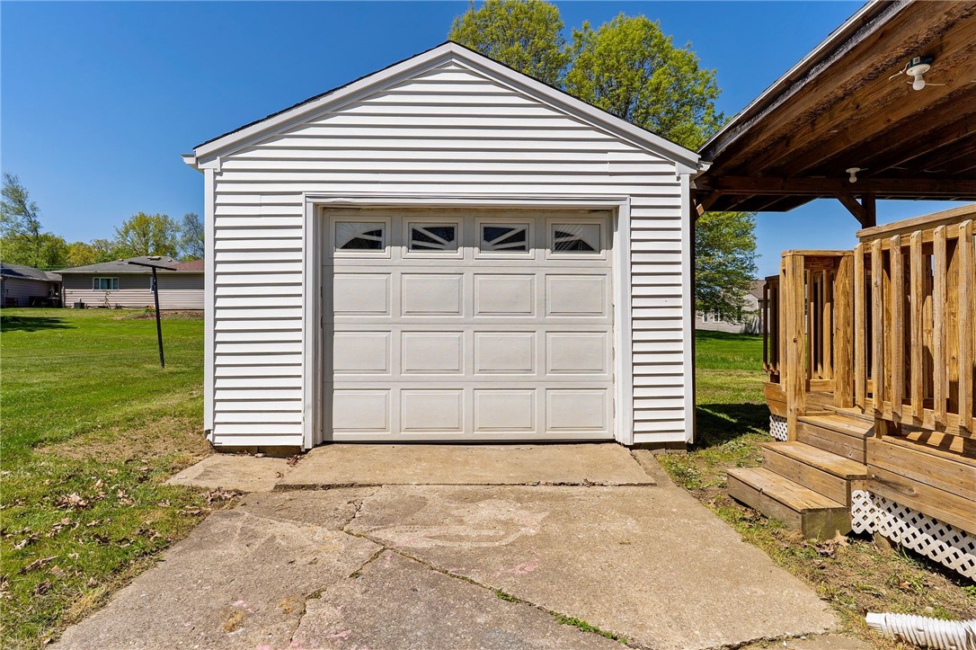 800 Smith Ave Ave, Sharon, Pennsylvania image 27