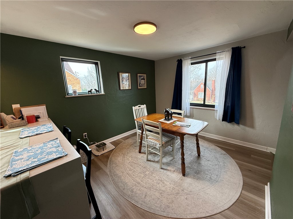 Scott Twp - Sal, Pennsylvania 15243, United States, 3 Bedrooms Bedrooms, ,3 BathroomsBathrooms,Residential,Active,132655