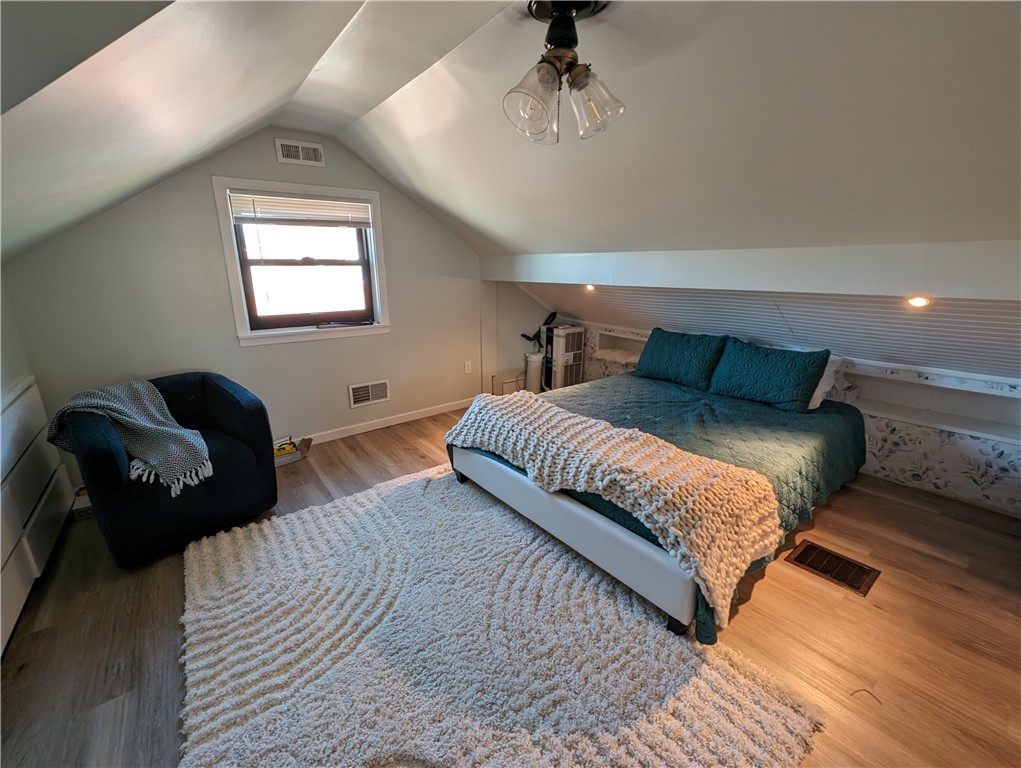 Scott Twp - Sal, Pennsylvania 15243, United States, 3 Bedrooms Bedrooms, ,3 BathroomsBathrooms,Residential,Active,132655