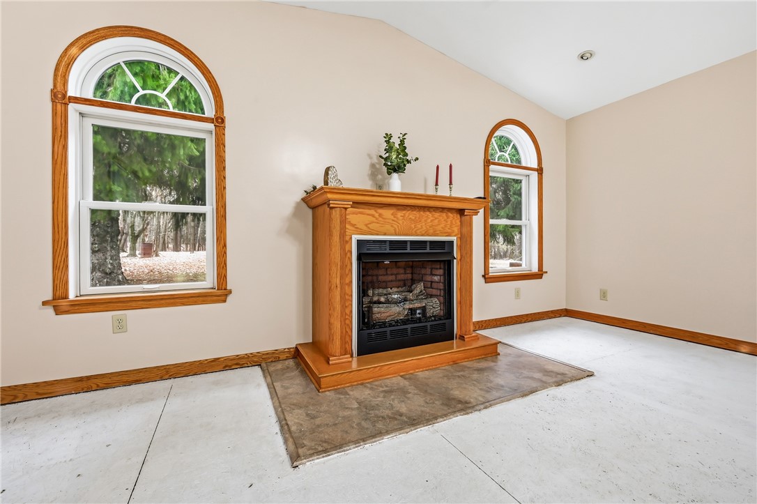 Shenango, Pennsylvania 16134, United States, 3 Bedrooms Bedrooms, ,1 BathroomBathrooms,Residential,Active,243107