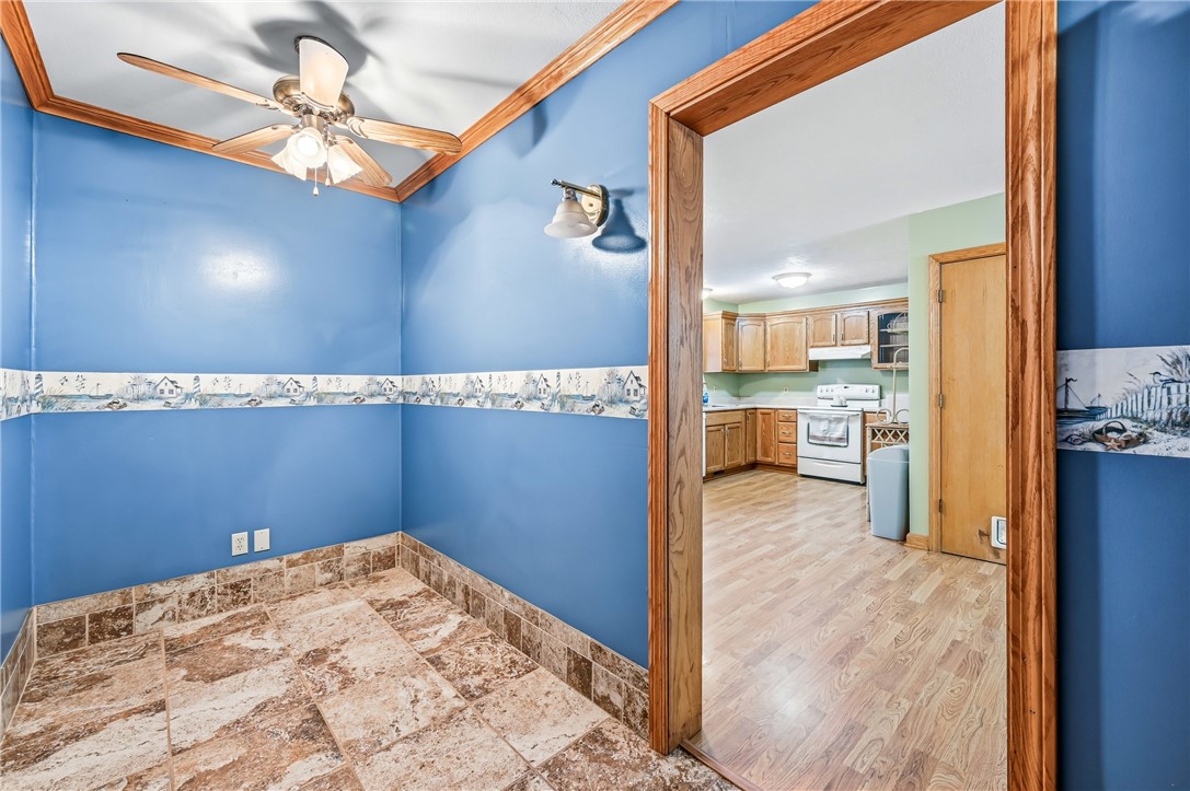 Shenango, Pennsylvania 16134, United States, 3 Bedrooms Bedrooms, ,1 BathroomBathrooms,Residential,Active,243107